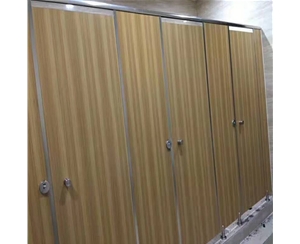 中山洗手间...